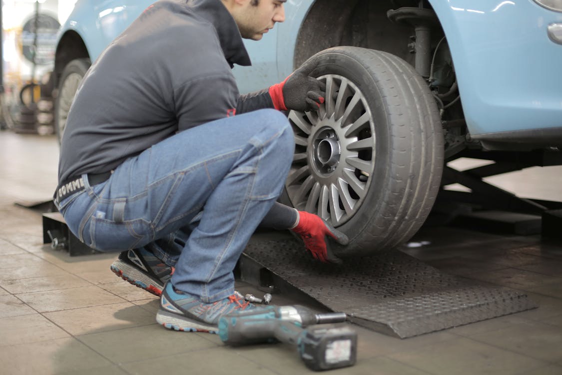 Mobile Tire Service in Newcastle: Rotation, Repair, and Replacement